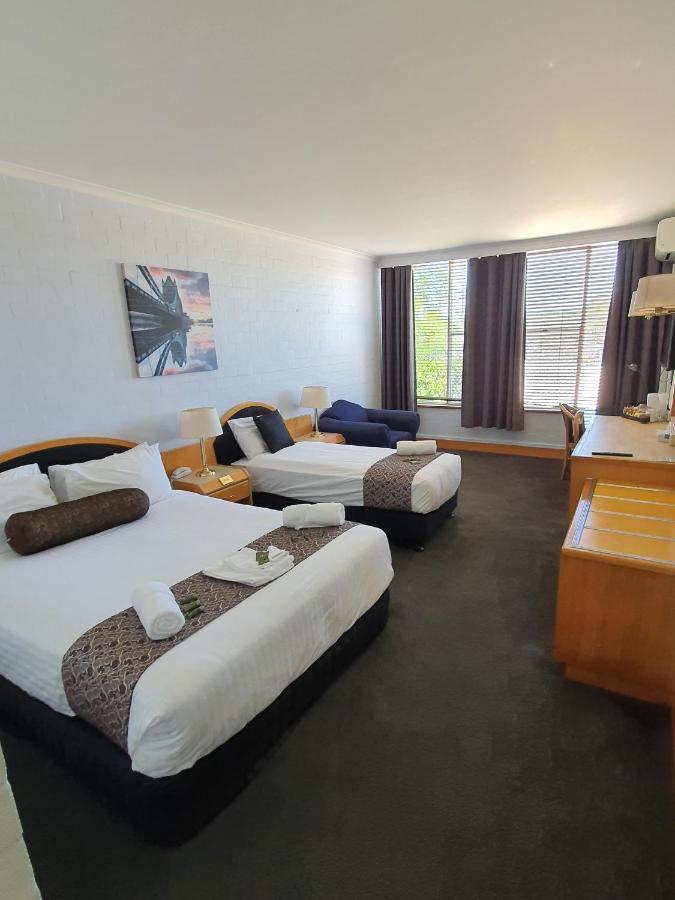 Capital Airport Motel 퀘안비얀 외부 사진
