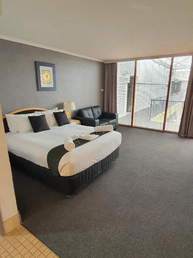 Capital Airport Motel 퀘안비얀 외부 사진