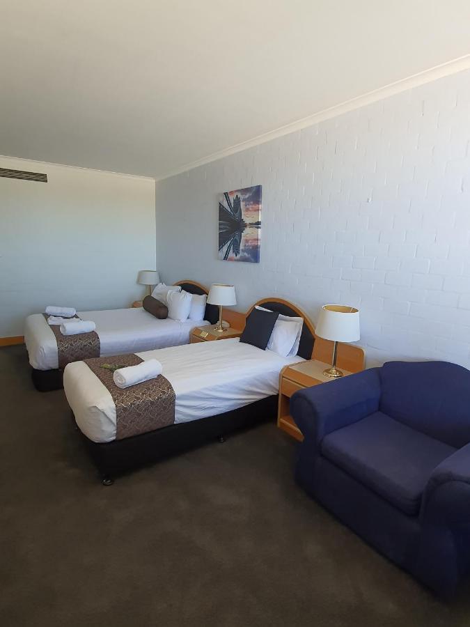 Capital Airport Motel 퀘안비얀 외부 사진