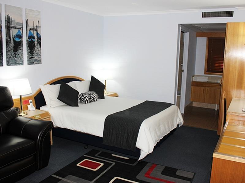 Capital Airport Motel 퀘안비얀 외부 사진