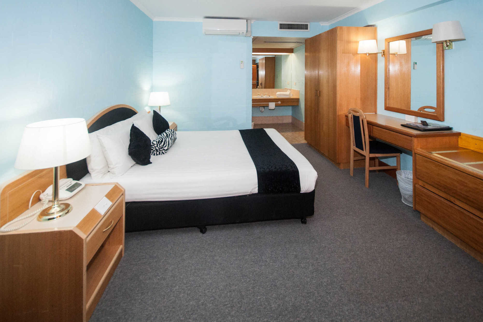 Capital Airport Motel 퀘안비얀 객실 사진