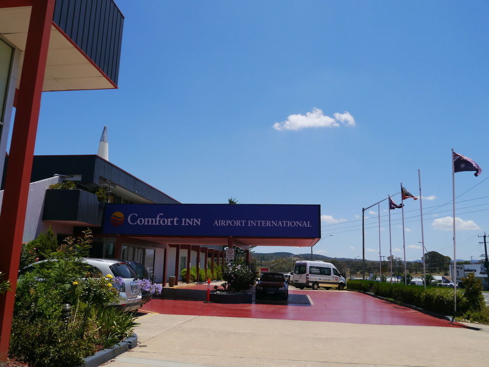 Capital Airport Motel 퀘안비얀 외부 사진